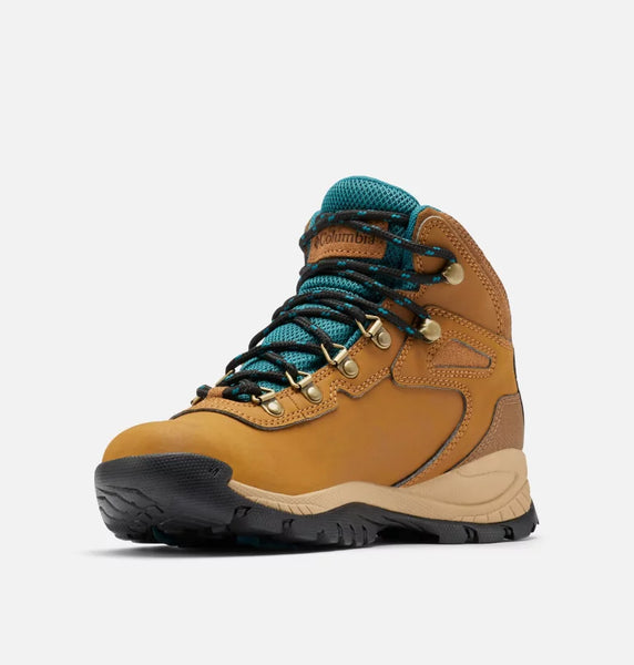 Timberland vs columbia clearance hiking boots
